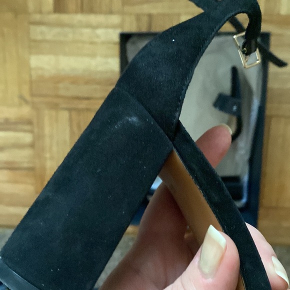 BR heels worn once - Picture 4 of 6